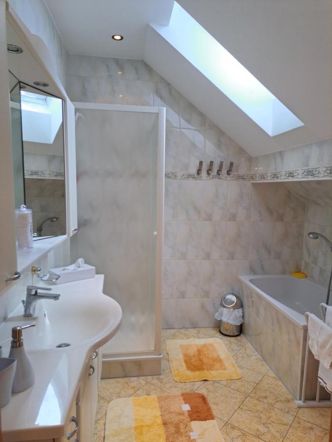 Appartement Schober Kukmirn ภายนอก รูปภาพ